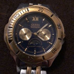 Men’s Guess watch